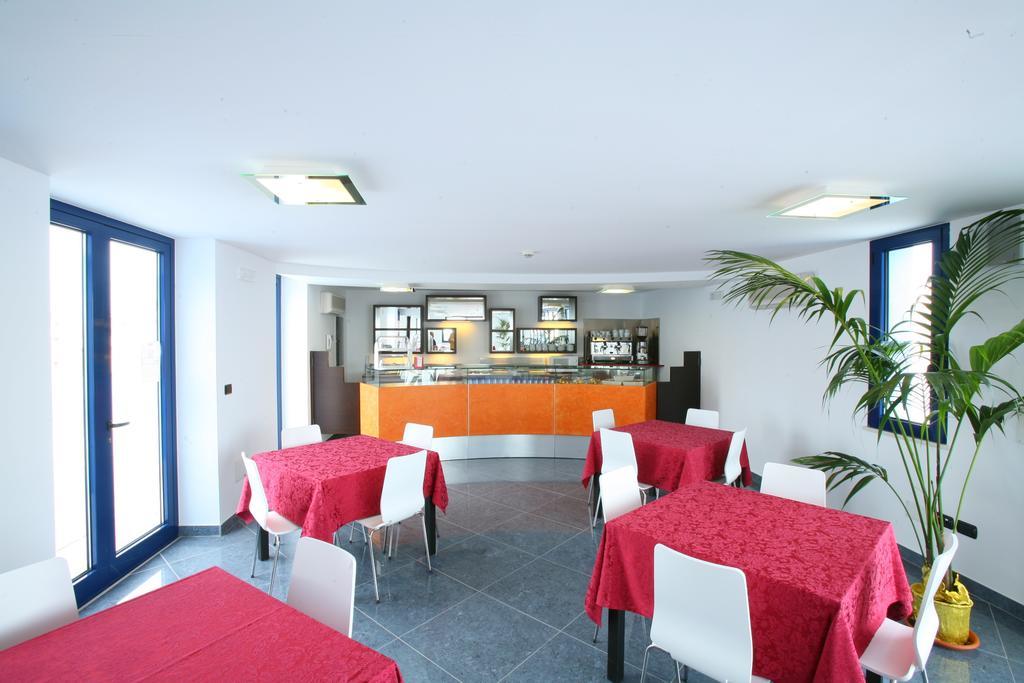 Blu Residence Casarano Quarto foto